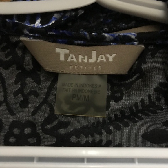 👚Tanjay Blouse/Undershirt Combo👚 - Picture 3 of 4